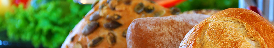 Frühstück mit frischen Brötchen im Heuerhaus Café Dötlingen